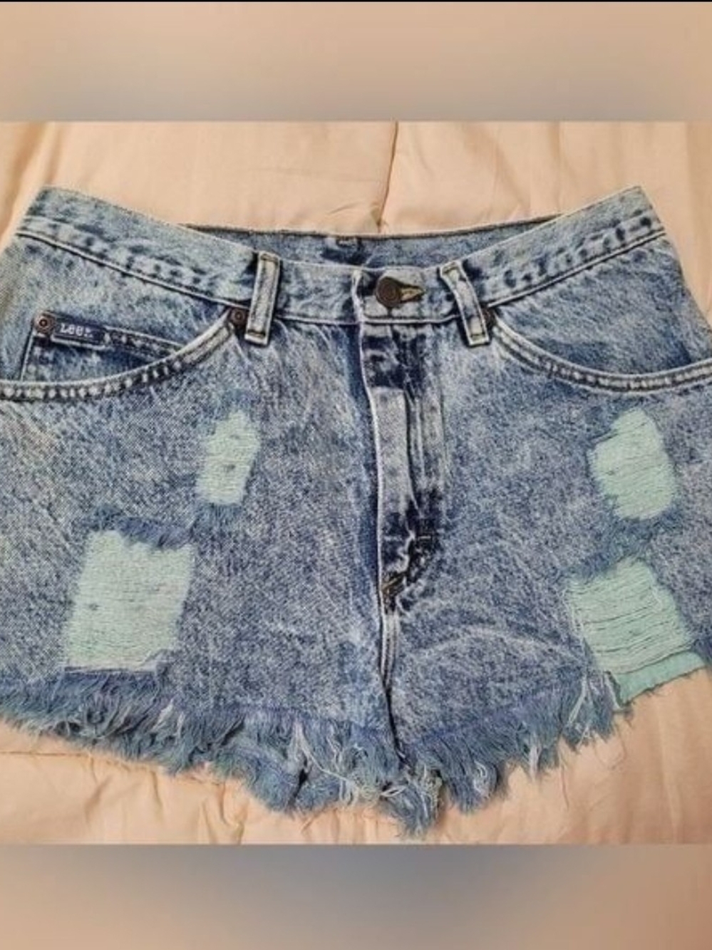 Lee Light Ash/Acid Wash Blue Distressed Denim Shorts Womens Medium